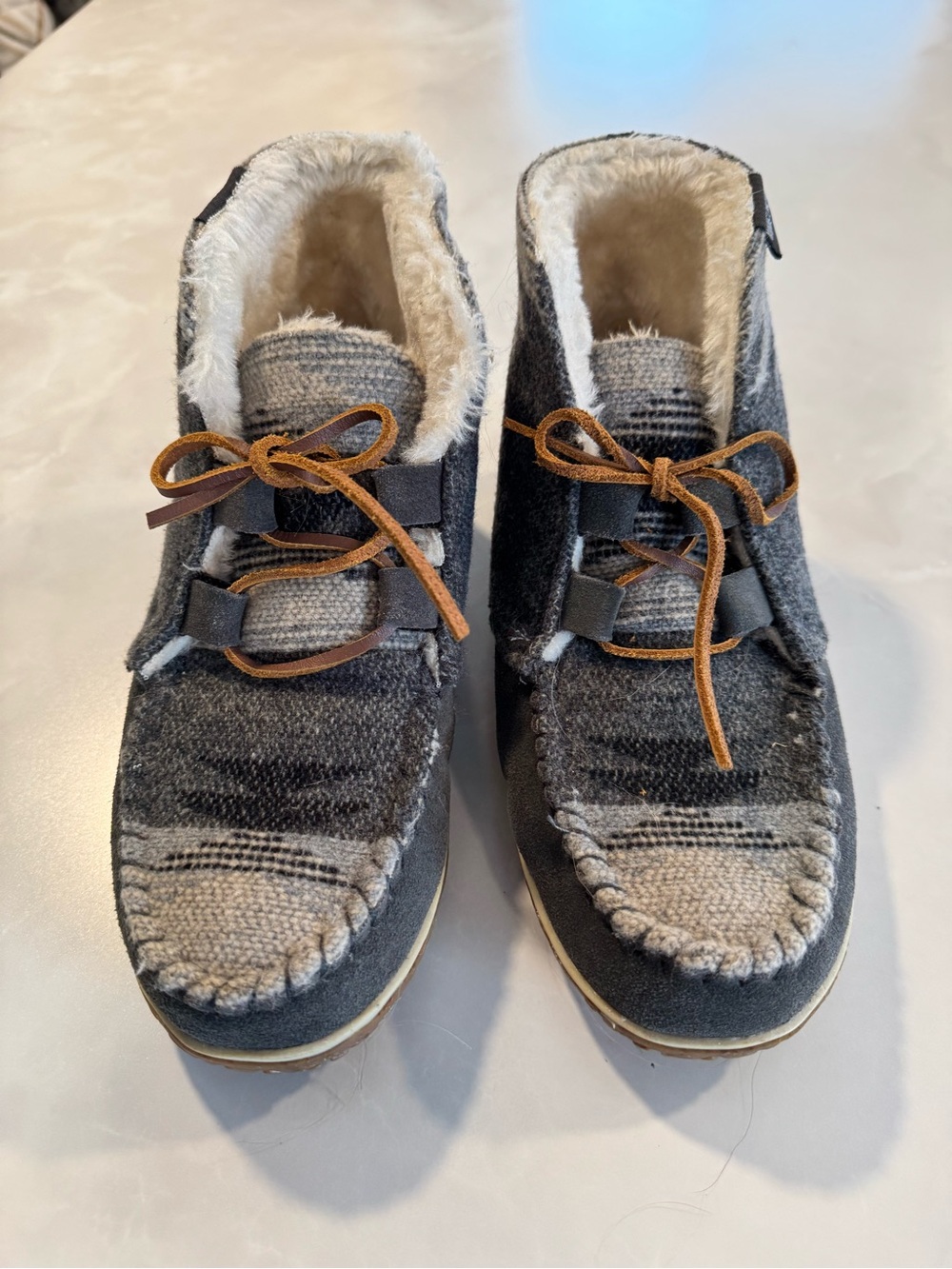 Minnetonka Gray & Tan Wool-Blend Chukka Moccasins with Shearling Lining